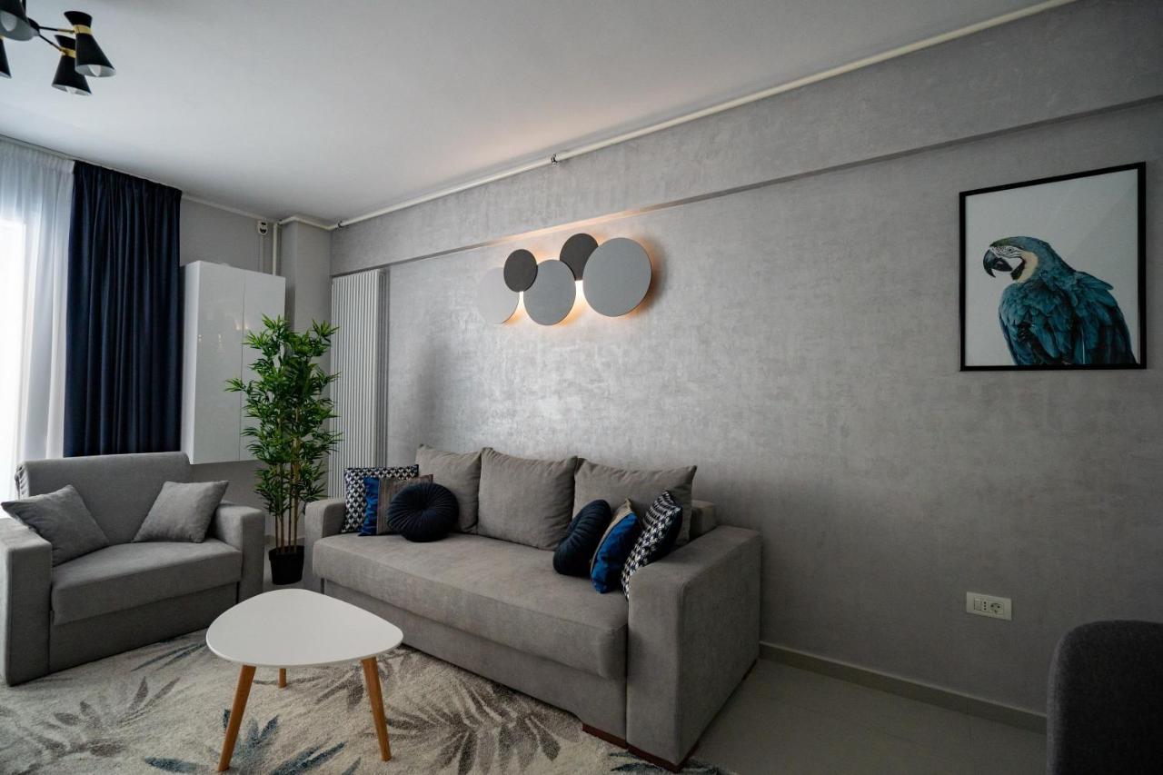 Moonlight Mamaia Apartments Extérieur photo
