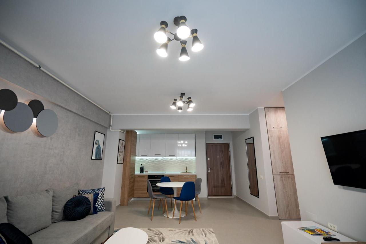 Moonlight Mamaia Apartments Extérieur photo